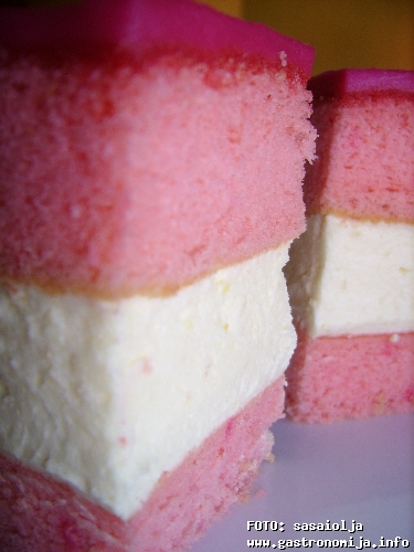 Pink kocke